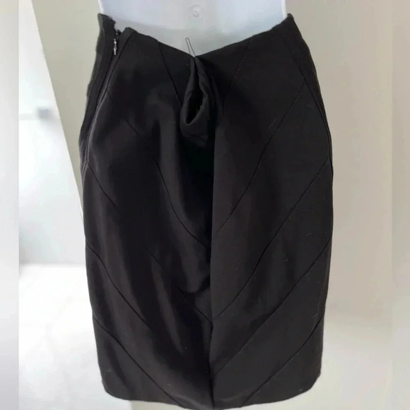 🏠 White House Black Market/ Instantly Slimming/ Black Midi skirt/  Size US 4 - Picture 3 of 12